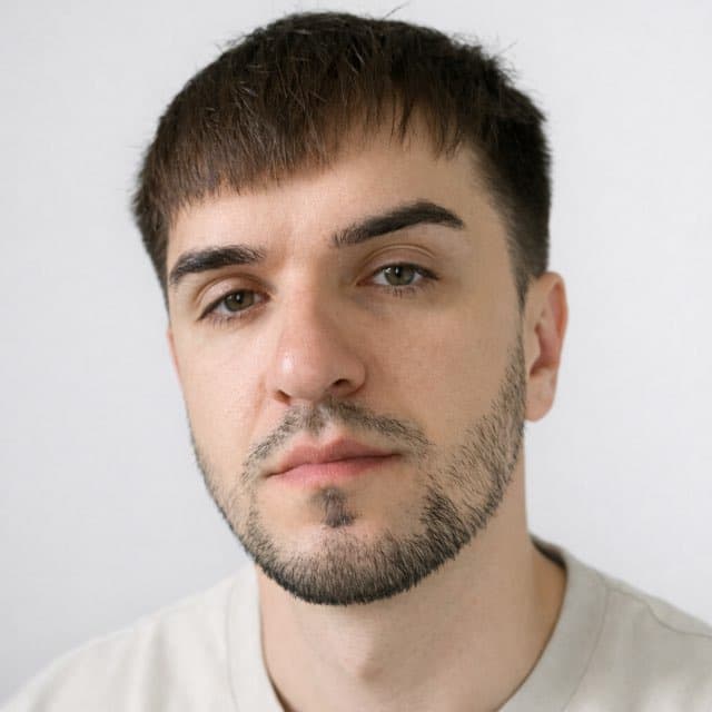 Портрет участника: Михаил